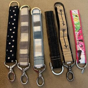 Thirty one Set of 6 Hang it Up Key Fobs Keychain Wristlets in Various Patterns
